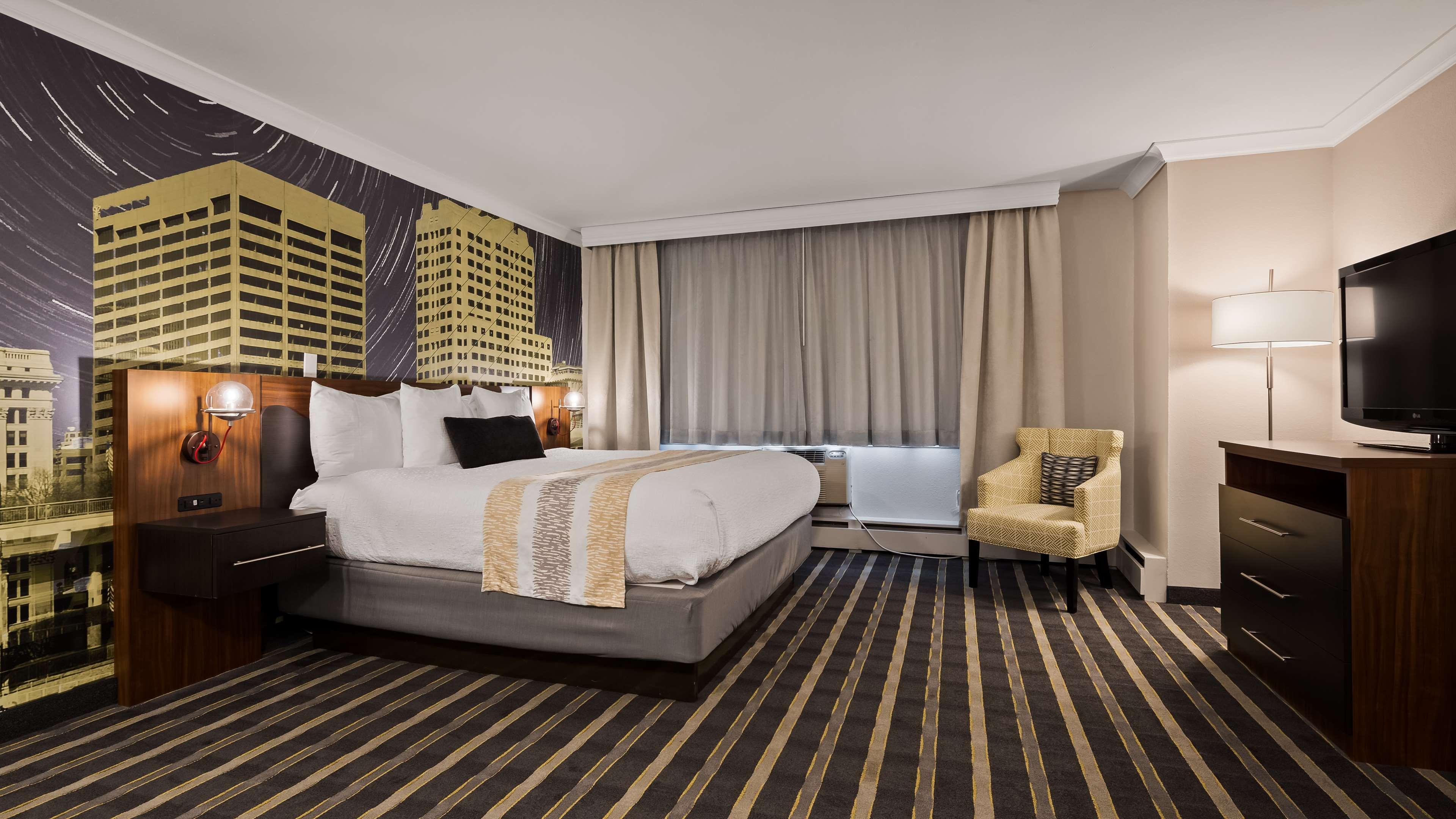 Best Western Plus Milwaukee West Exterior foto